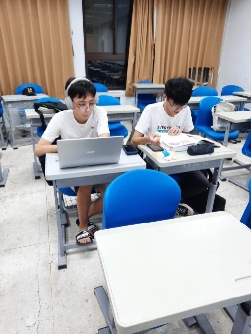 10/19 好友相約一起讀書相互鼓勵學習圖片